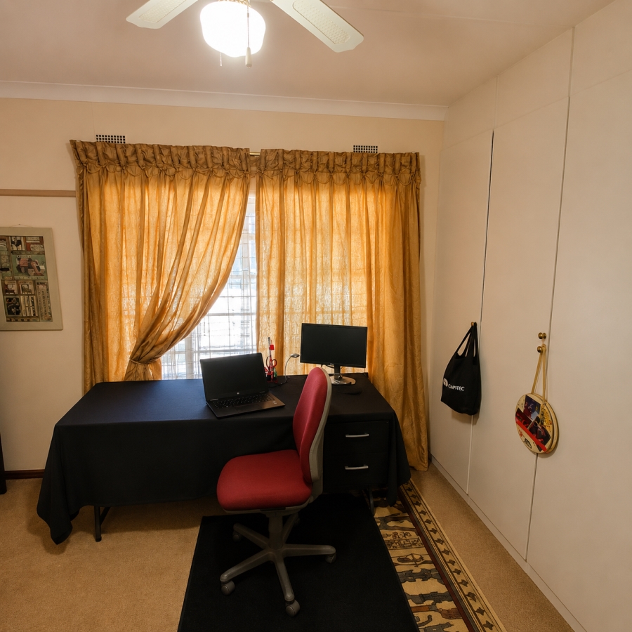 4 Bedroom Property for Sale in Buyscelia Gauteng