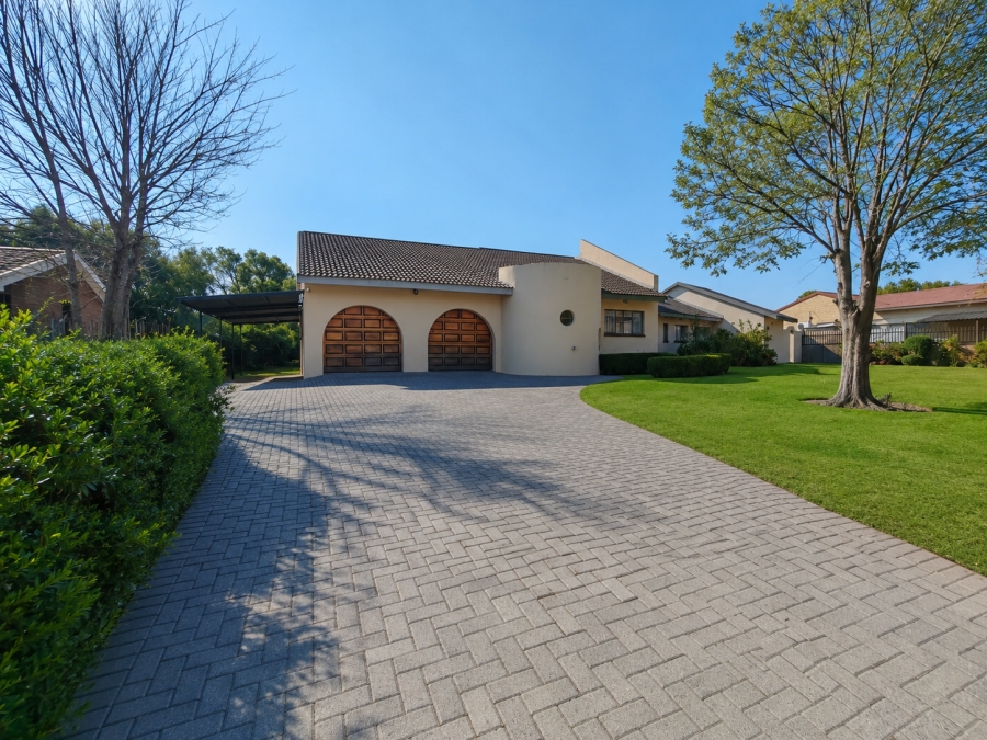 3 Bedroom Property for Sale in Three Rivers East Gauteng