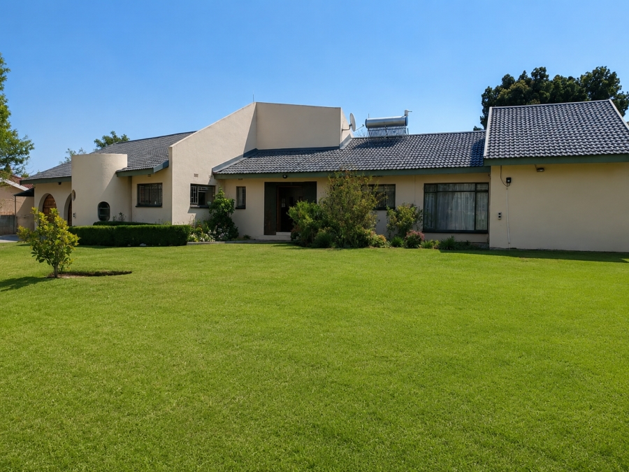 3 Bedroom Property for Sale in Three Rivers East Gauteng