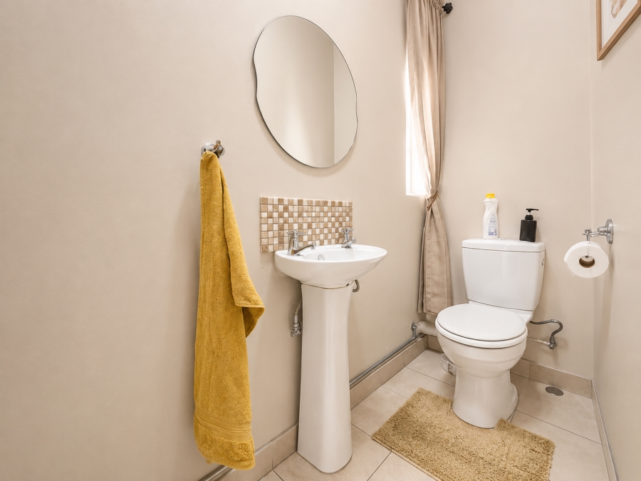 4 Bedroom Property for Sale in Three Rivers Gauteng