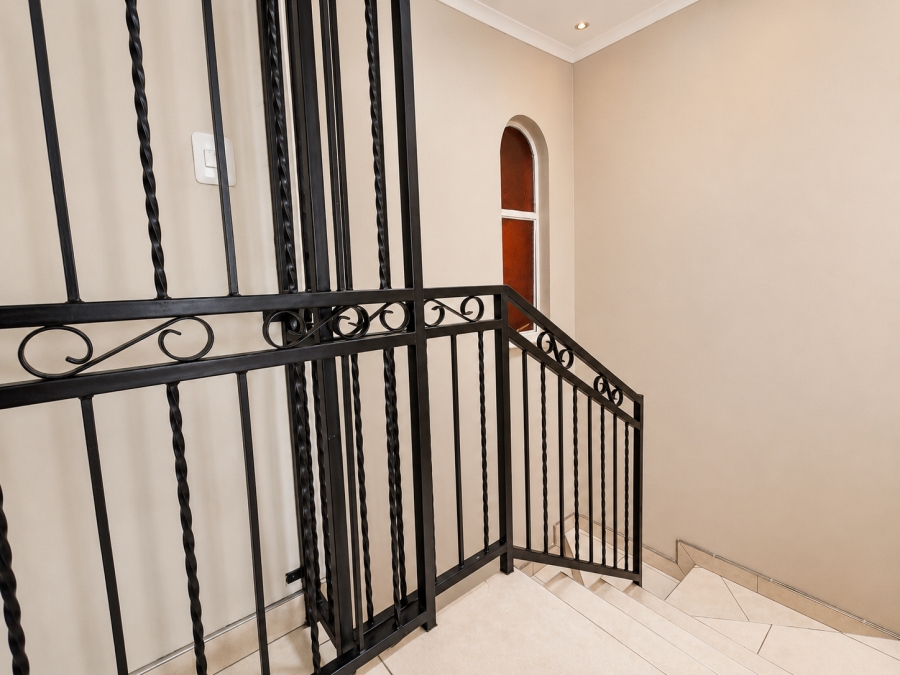 4 Bedroom Property for Sale in Three Rivers Gauteng