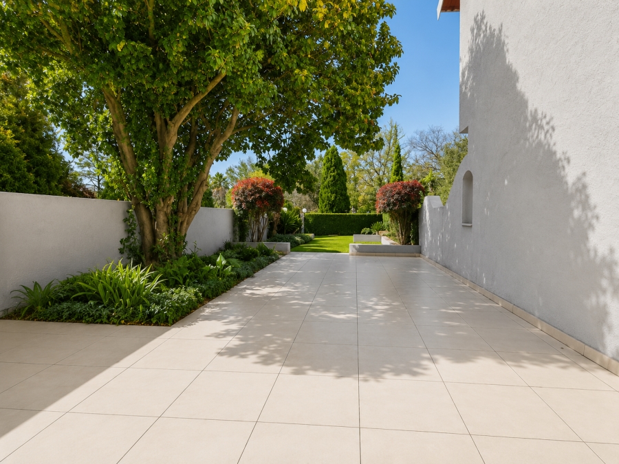 4 Bedroom Property for Sale in Three Rivers Gauteng