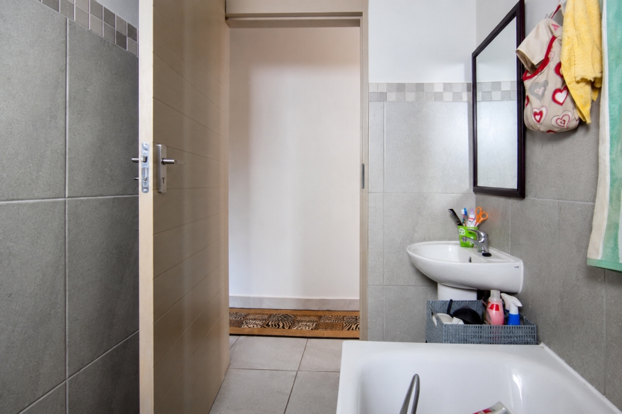 3 Bedroom Property for Sale in Andeon AH Gauteng