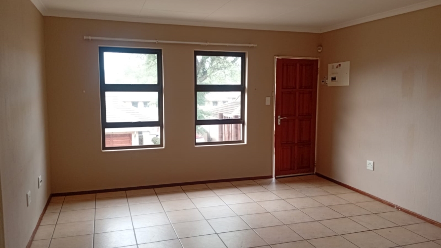 To Let 3 Bedroom Property for Rent in Chancliff A H Gauteng