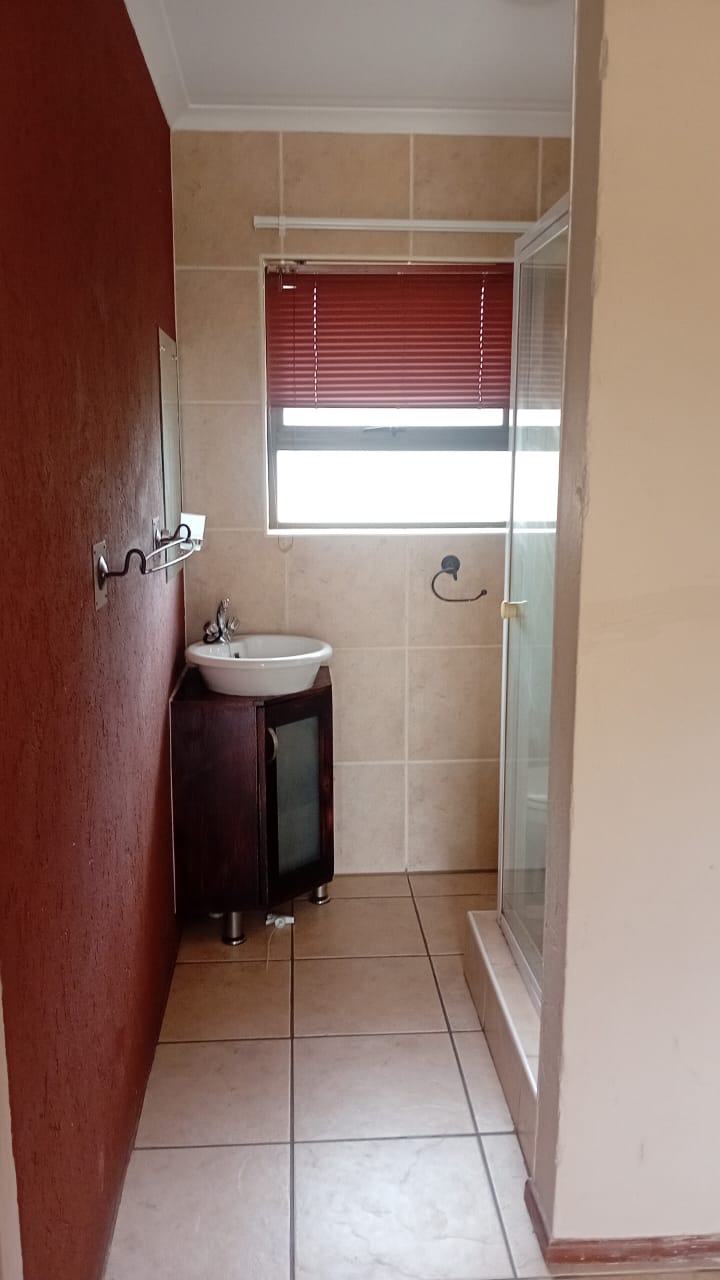 To Let 3 Bedroom Property for Rent in Chancliff A H Gauteng