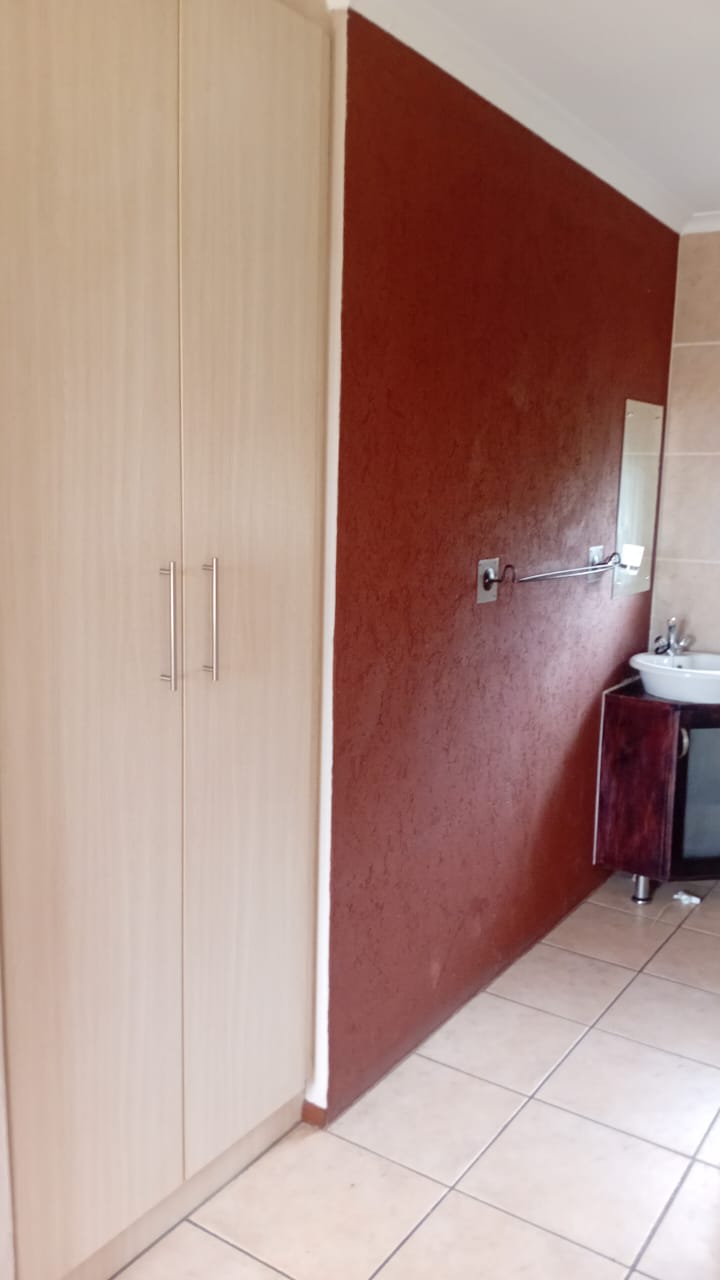 To Let 3 Bedroom Property for Rent in Chancliff A H Gauteng