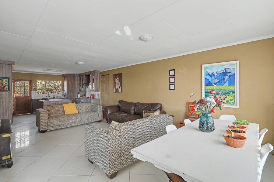 3 Bedroom Property for Sale in Amorosa Gauteng