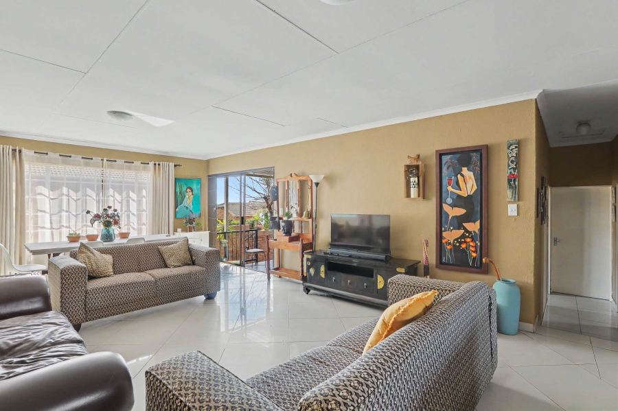 3 Bedroom Property for Sale in Amorosa Gauteng