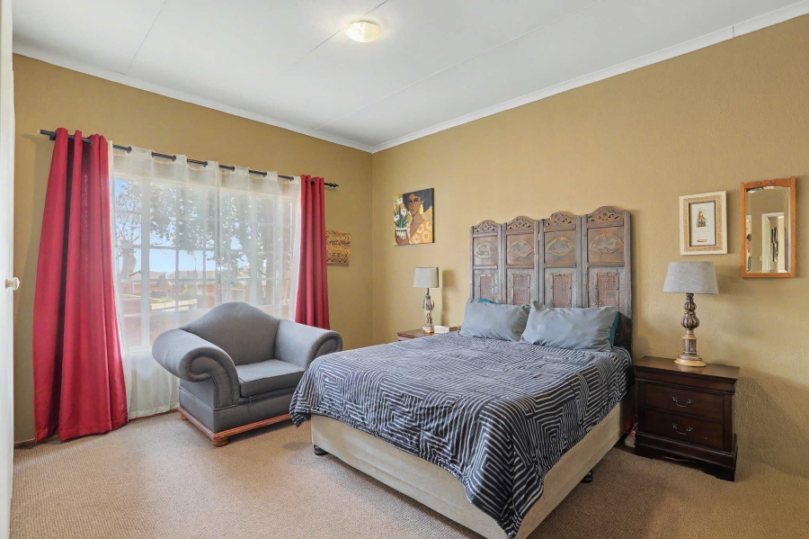 3 Bedroom Property for Sale in Amorosa Gauteng