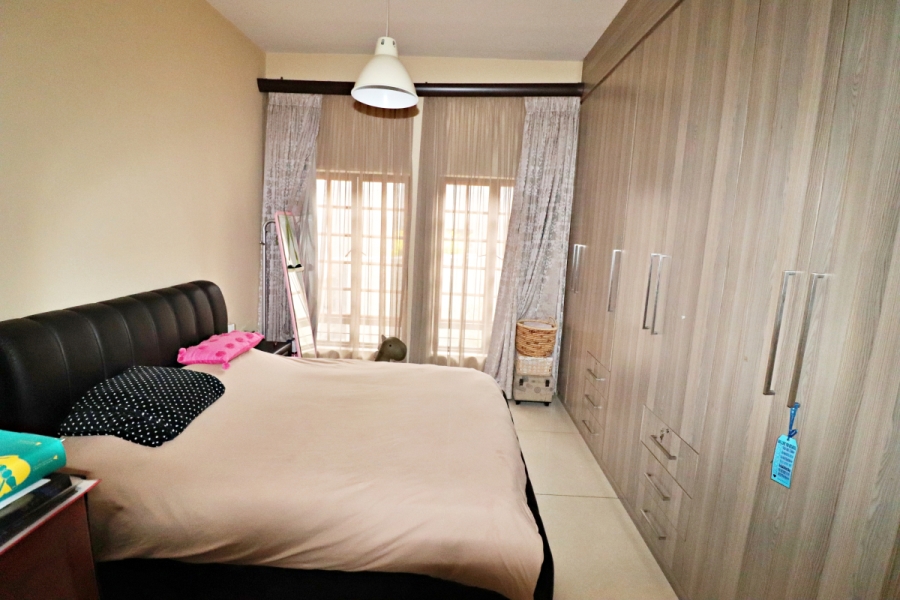 3 Bedroom Property for Sale in Dowerglen Ext 4 Gauteng
