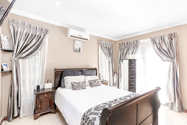 3 Bedroom Property for Sale in Ferndale Gauteng
