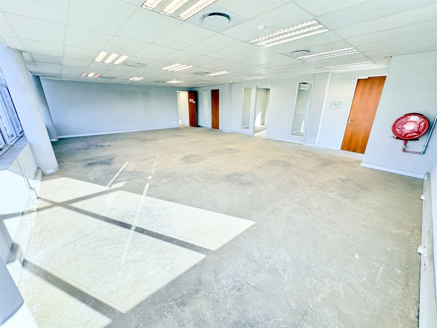 To Let Commercial Property for Rent in Bedfordview Gauteng