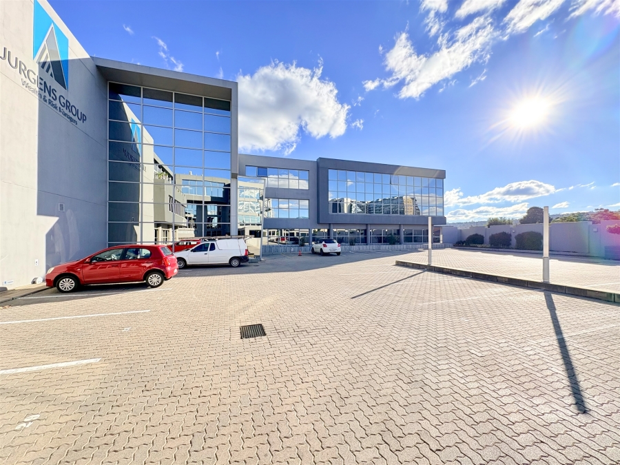 To Let Commercial Property for Rent in Bedfordview Gauteng