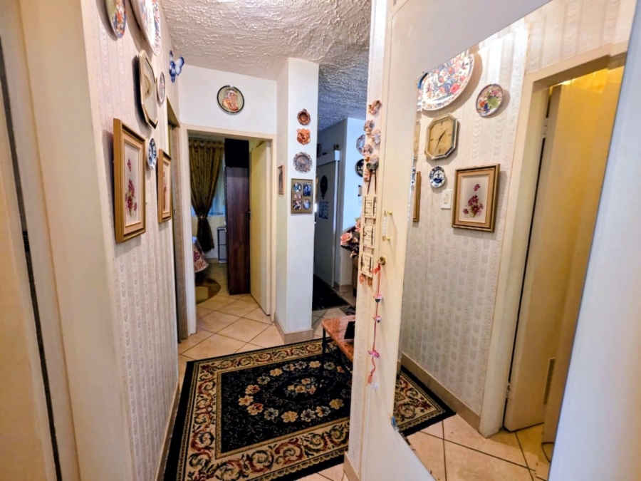 2 Bedroom Property for Sale in Sinoville Gauteng