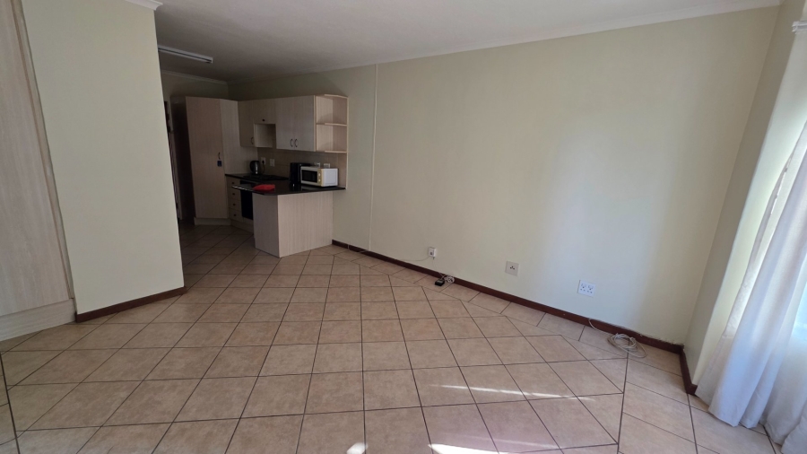 2 Bedroom Property for Sale in Montana Tuine Gauteng