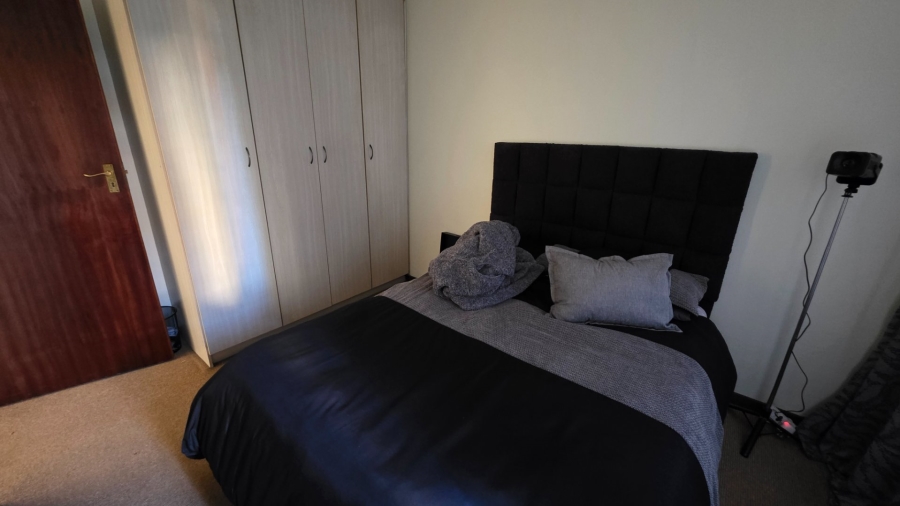 2 Bedroom Property for Sale in Montana Tuine Gauteng