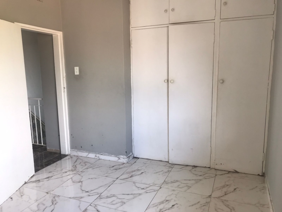 2 Bedroom Property for Sale in Silverfields Gauteng