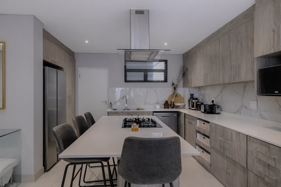 3 Bedroom Property for Sale in Broadacres Gauteng