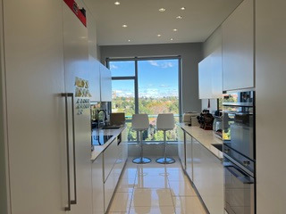 To Let 2 Bedroom Property for Rent in Sandhurst Gauteng