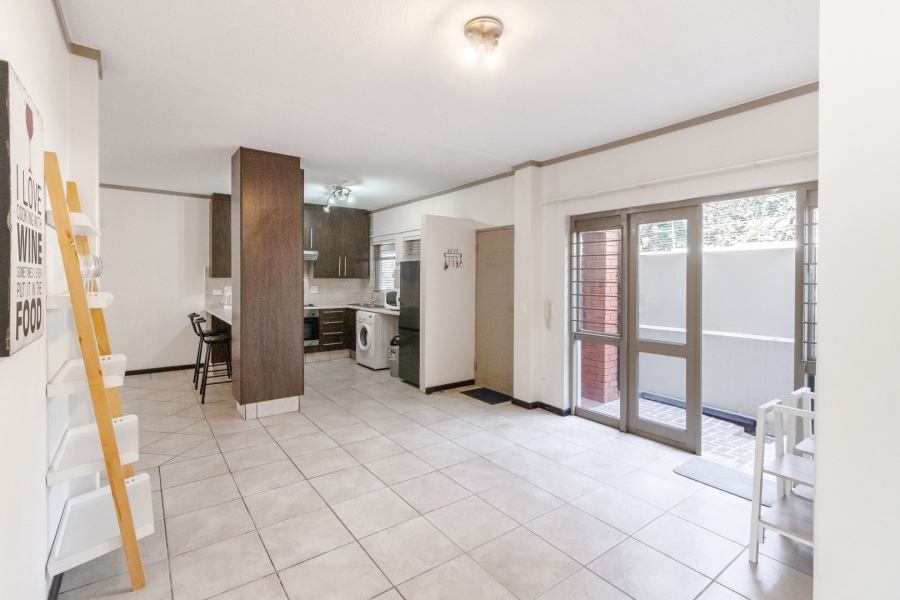 2 Bedroom Property for Sale in Lonehill Gauteng