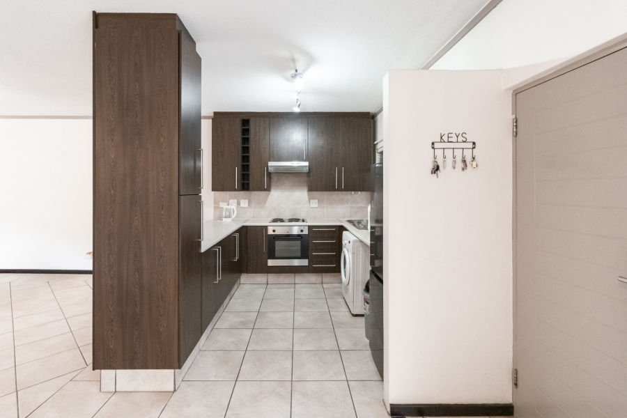 2 Bedroom Property for Sale in Lonehill Gauteng