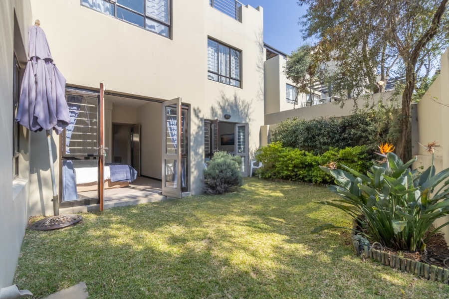2 Bedroom Property for Sale in Lonehill Gauteng