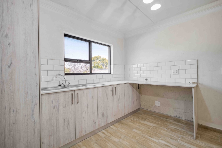 To Let 2 Bedroom Property for Rent in Sunninghill Gauteng