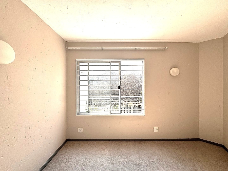 2 Bedroom Property for Sale in Rivonia Gauteng