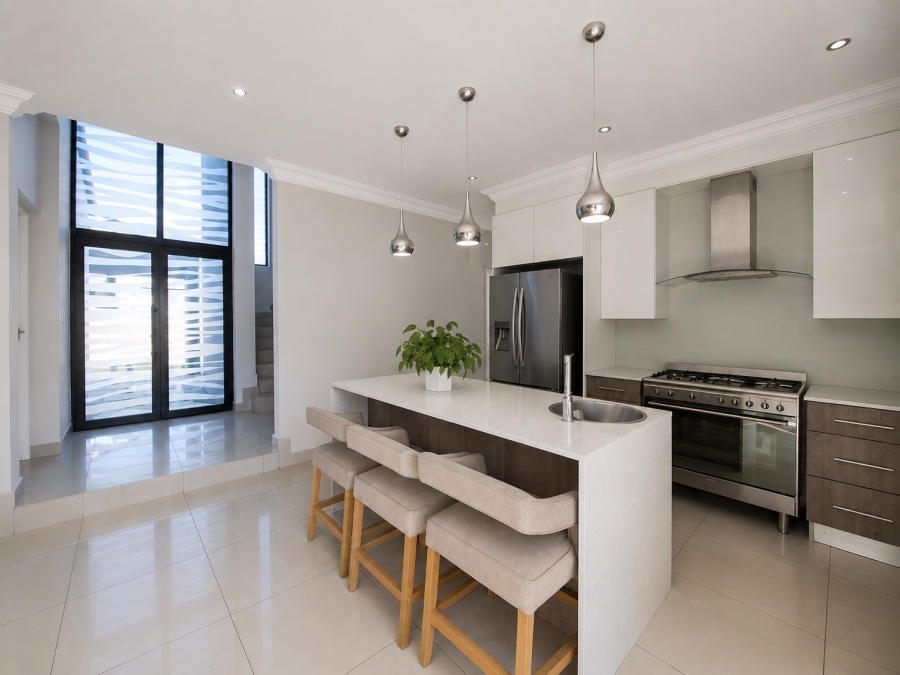 3 Bedroom Property for Sale in Louwlardia Gauteng