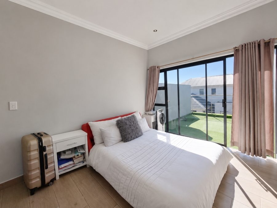 3 Bedroom Property for Sale in Louwlardia Gauteng