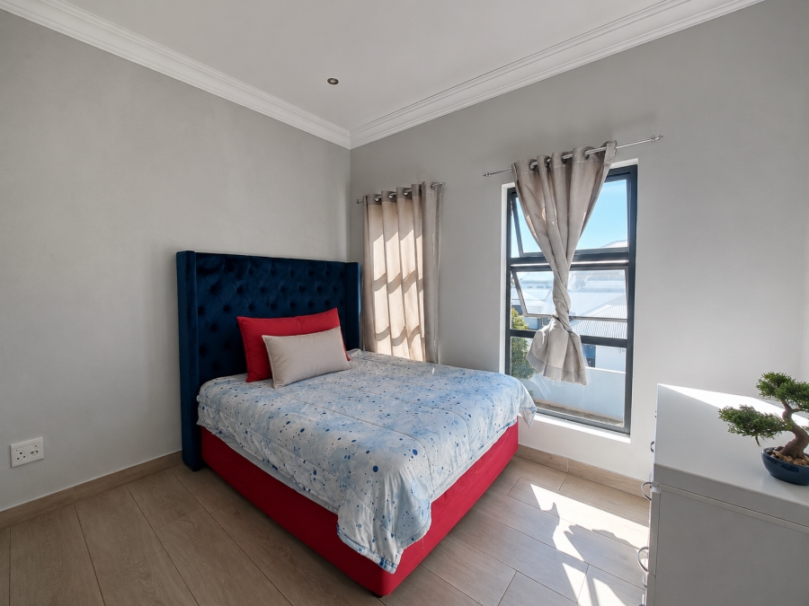 3 Bedroom Property for Sale in Louwlardia Gauteng