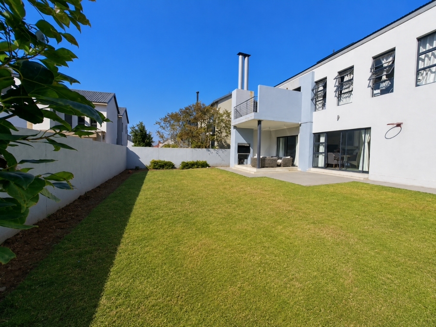 3 Bedroom Property for Sale in Louwlardia Gauteng
