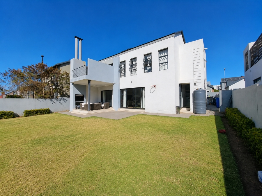 3 Bedroom Property for Sale in Louwlardia Gauteng