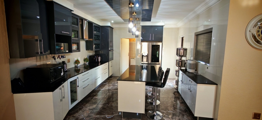 3 Bedroom Property for Sale in New Market Park Gauteng