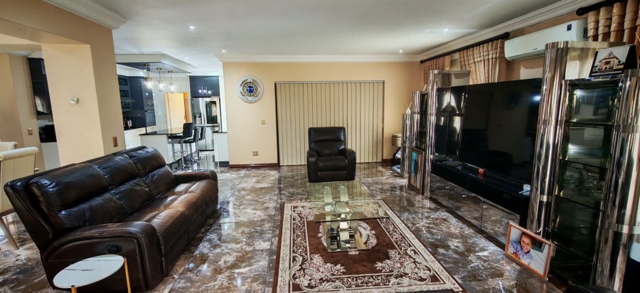3 Bedroom Property for Sale in New Market Park Gauteng