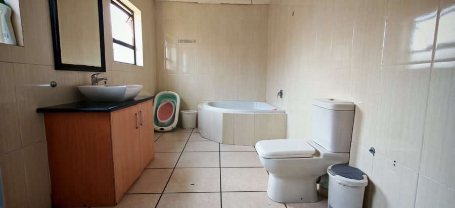 3 Bedroom Property for Sale in New Market Park Gauteng