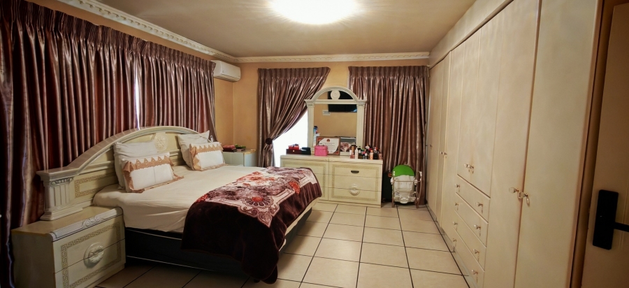 3 Bedroom Property for Sale in New Market Park Gauteng