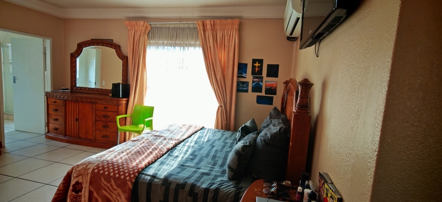3 Bedroom Property for Sale in New Market Park Gauteng