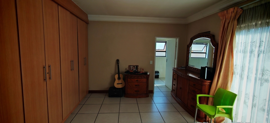 3 Bedroom Property for Sale in New Market Park Gauteng