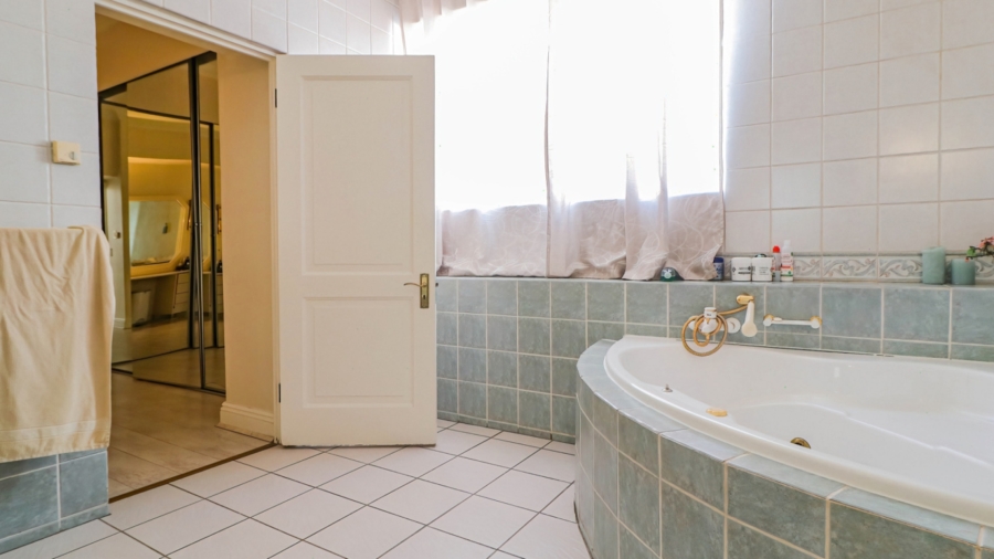 3 Bedroom Property for Sale in Killarney Gauteng
