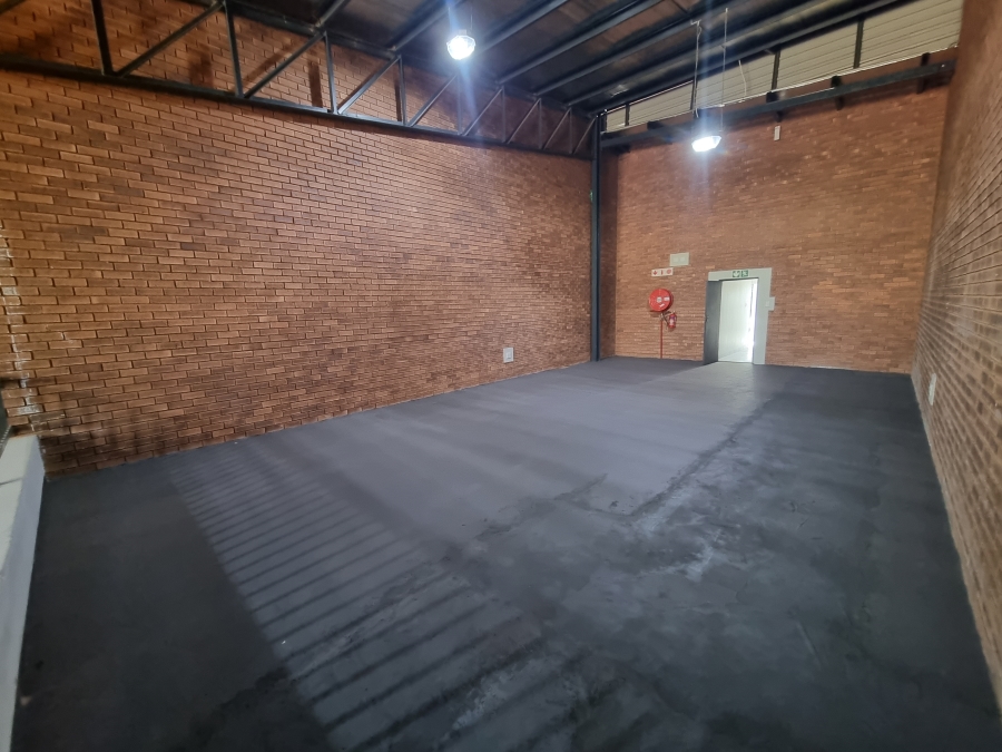 To Let Commercial Property for Rent in Hennopspark Gauteng