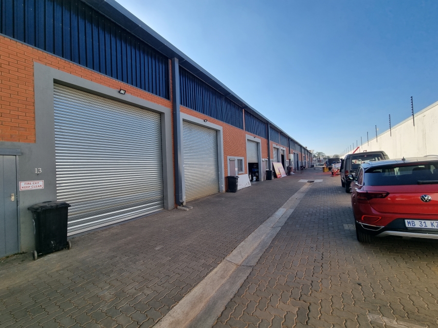 To Let Commercial Property for Rent in Hennopspark Gauteng