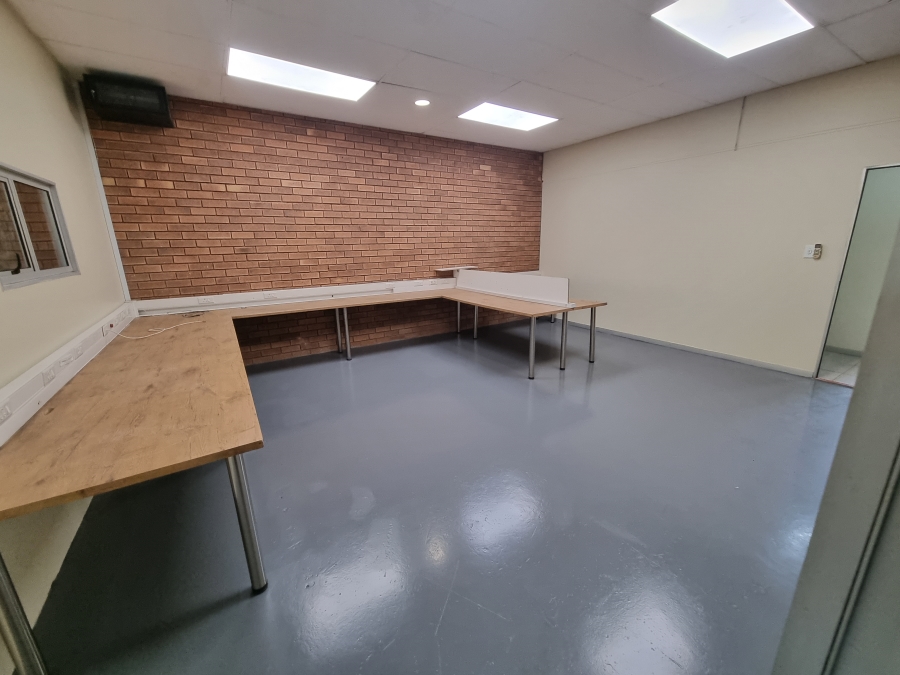 To Let Commercial Property for Rent in Hennopspark Gauteng