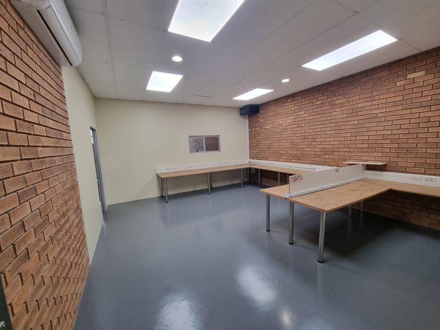 To Let Commercial Property for Rent in Hennopspark Gauteng