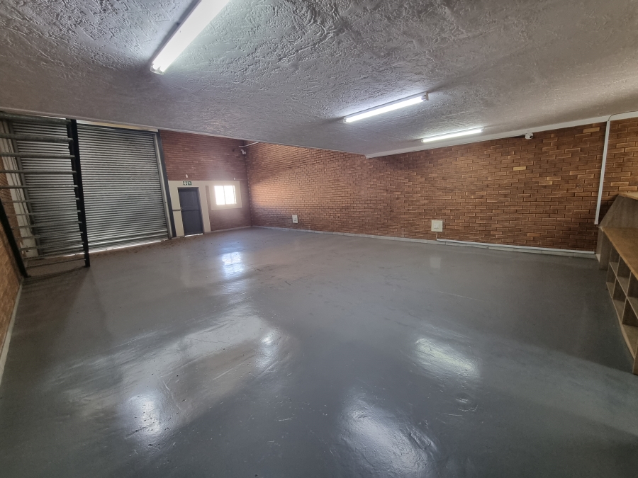 To Let Commercial Property for Rent in Hennopspark Gauteng