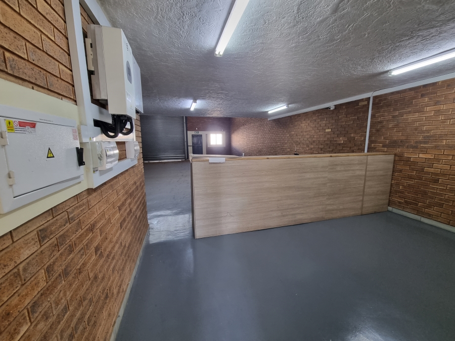 To Let Commercial Property for Rent in Hennopspark Gauteng
