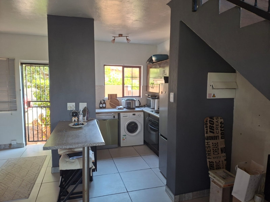 2 Bedroom Property for Sale in Carlswald Gauteng