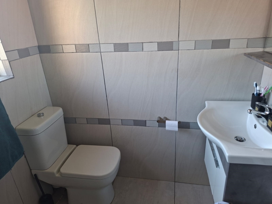 2 Bedroom Property for Sale in Carlswald Gauteng