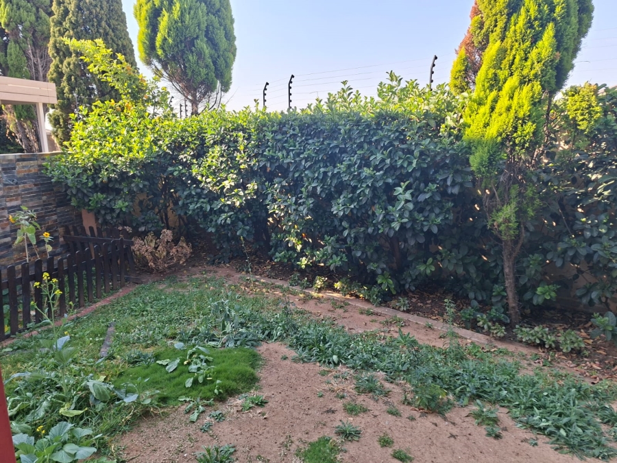2 Bedroom Property for Sale in Carlswald Gauteng