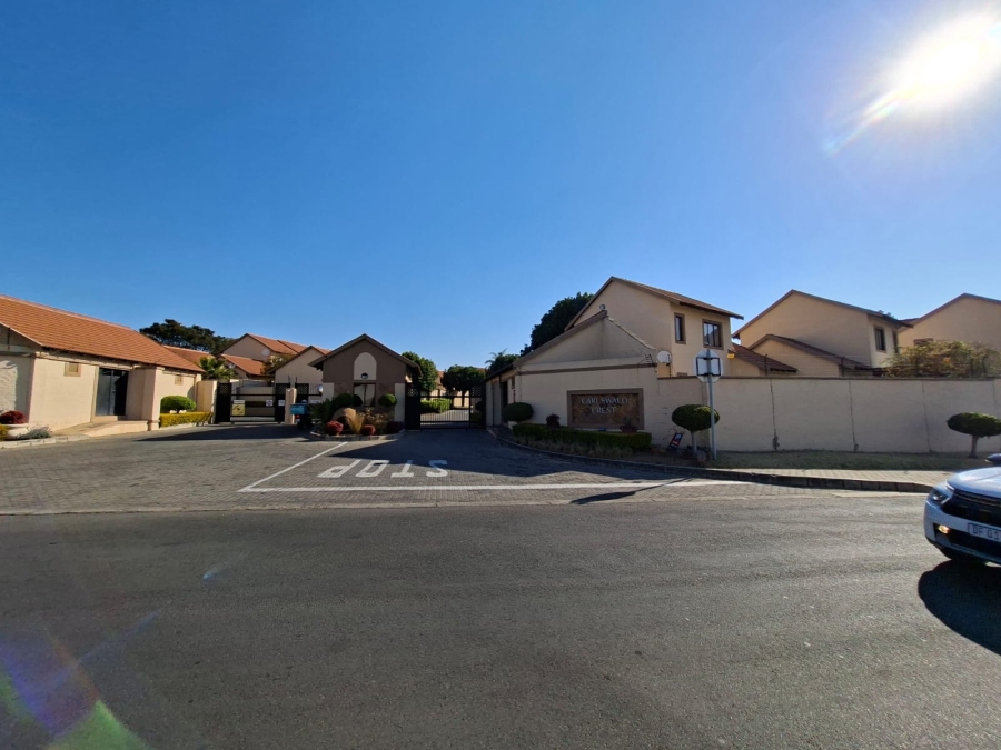 2 Bedroom Property for Sale in Carlswald Gauteng